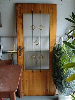 Prosklené dveře 80L