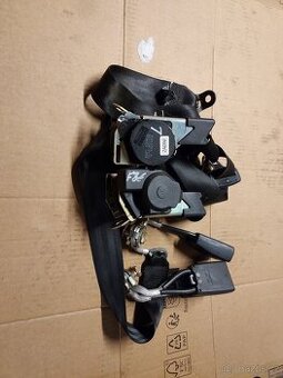 zadní pásy Fabia 1