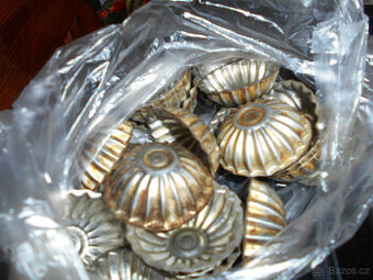 FORMIČKY KOŠÍČKY - 25 ks