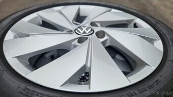 VW Belmont 17" 5x112 originál + pneu Pirelli – sad