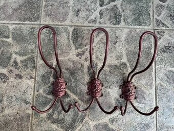 Věšák, háček 3x