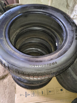 Letní pneu 4ks letních pneu 195/60 R15