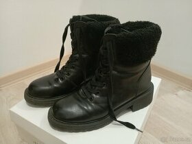 Boty zimní dámské/dívčí černé, vel.38