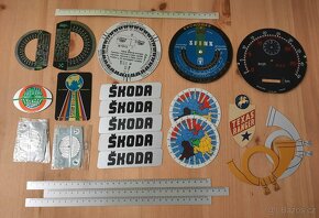 Štítky Škoda,  staré kalendáře, ekomoměr a další plechové - 1