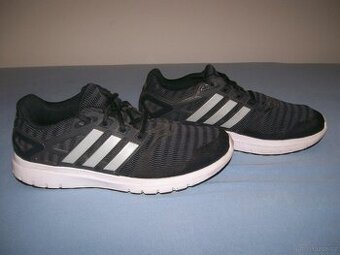 Sportovní obuv pánská  ADIDAS - č. 41 1/3