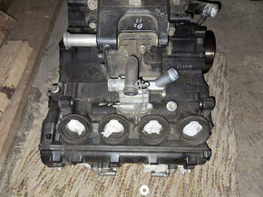 Prodám motor Kawasaki ZX-10R, model 2008-10, typ ZXT00DE