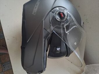 Prodám 2 helmy LS2 a Probiker