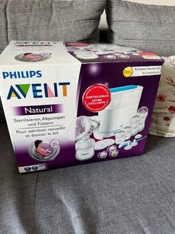 Sterilizačka Philips Avent, odsavačka a spousta lahviček