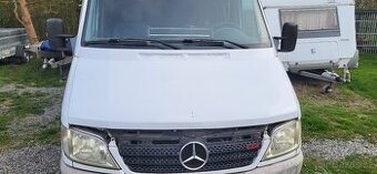 Mercedes Benz sprinter predni kapota