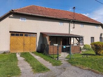 Dům se zahradou v Jedlové - 1