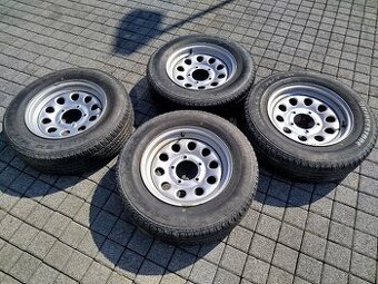 Suzuki Jimny, pneumatiky, terénní kola, 205/70R15