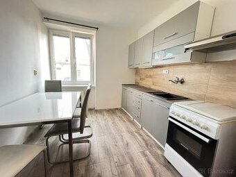 Pronájem bytu 1+1, 38m2, ul. Polanova, Opava.