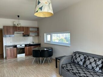 Pronájem bytu 2+KK 56 m2 ulice Makedonská Praha 9