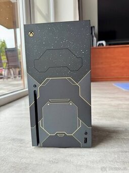 Xbox Series X Halo Infinite Limited Edition + Forza