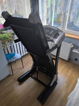 Běžecký pás Insportline Stratos