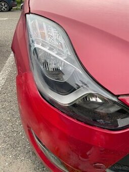 Pravý a levý světlomety Hyundai ix20 1.6 92kw