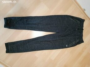 Chlapecké tepláky UMBRO vel. M