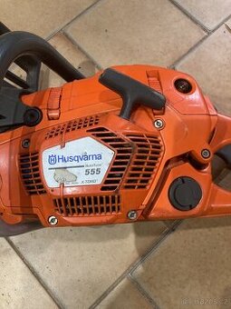 Motorová pila Husqvarna 555 X-TORQ