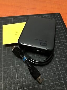 Externí disk WD Elements 3TB (1)