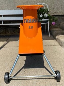 Drtič větví Vares Shark 2,8 kW