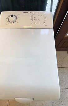 Vrchem plněná pračka Zanussi ZVQ35104