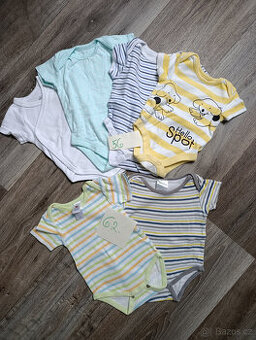 Body s krátkým rukávem