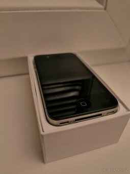 Iphone 4 pro sběratele - 100% stav