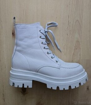 Dámské kotníkové boty Tamaris