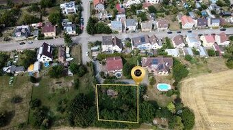 Stavební pozemek v Praze 16 - 1