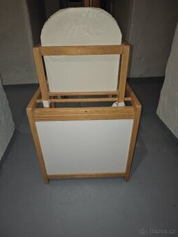 Dětská jídelní židlička