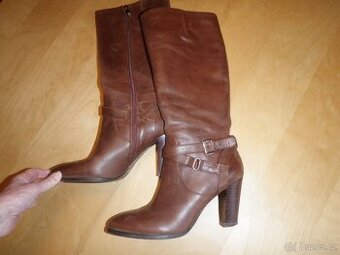 kožené kozačky zn. Tommy Hilfiger - vel. 38