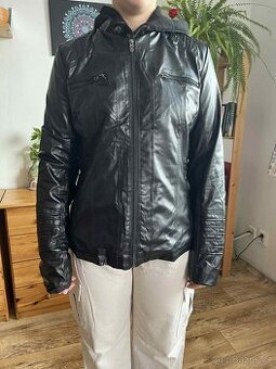 Dámská bunda z umělé kůže černá