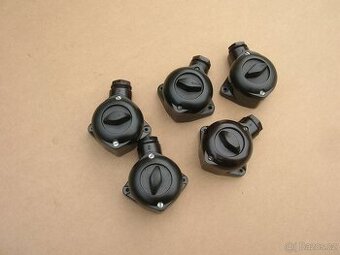 BAKELITOVÉ VYPINAČE NA ZED 6 kusů-KUS 150Kč