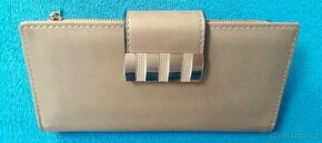 Dámská luxusní peněženka se sponou