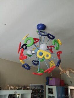 Závěsné světlo, lustr