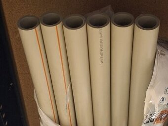 Trubka PP-RCT Unibeta 40x4,5 4m