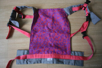 Nosítko pro panenky