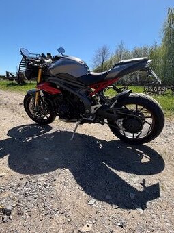Triumph Speed triple 1050 R