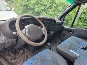 Iveco Daily maxy rv 5/2002 2.8nafta nové striky