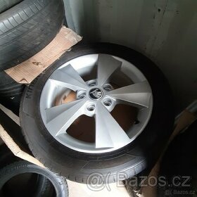 Sada Alu kol Škoda Octavia Yeti 5x112 R16 New Velorum