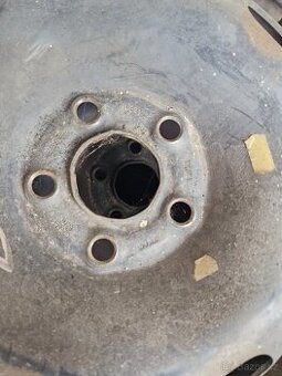 Letní pneu 165/70 r14