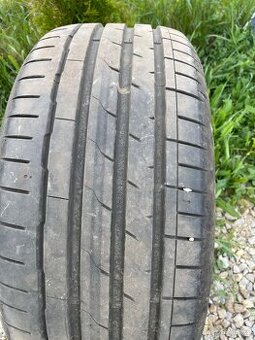 Tesla Y pneu - 255/45 R19