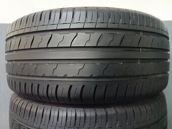 225/40 R18 ROYAL BLACK (4117)