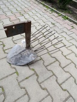 Prodám vyorávač brambor k Tera Vari systém