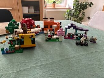 Sada Lego Minecraft + Lego Speed Champions - 1
