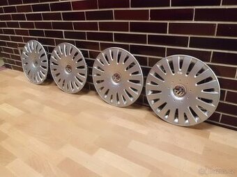Poklice VW 16" Sada