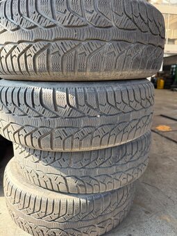 Zimní pneu 185/60 R15 Kleber