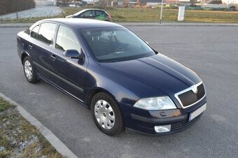 Š.Octavia II 1.9 TDi 77kw, Elegance, ESP, 6x airbag, Tažné,