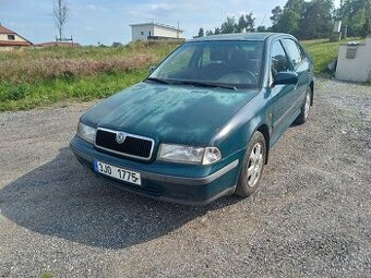 škoda octavia 1, 1.6 55kw, r.v. 2000 - 1