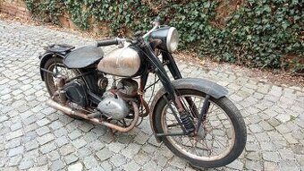 ČZ 125 C r.v. 1950 plus sedlo a motor navíc - 1